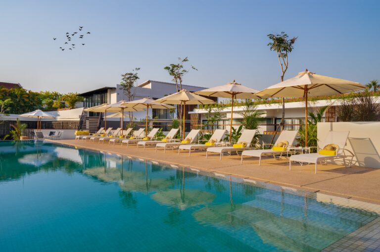 Pool 1 768x509